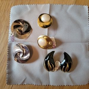 Costume earrings
